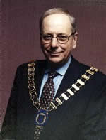 CLIVE DAVIS